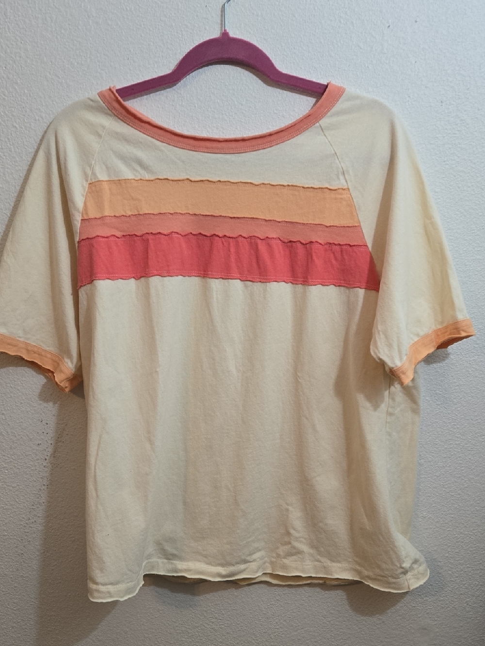 Easel Oversized Tee Medium